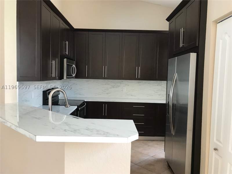 3 bedroom SingleFamilyResidence at 3748 NE 9th Ct, Portofino Pointe, Homestead — photo 4