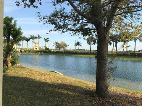 3748 NE 9th Ct, Homestead FL - photo 9 of 16