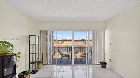 8889 W Fontainebleau Blvd 505, Miami FL - photo 8 of 32