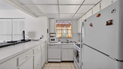 8889 W Fontainebleau Blvd 505, Miami FL - photo 9 of 32
