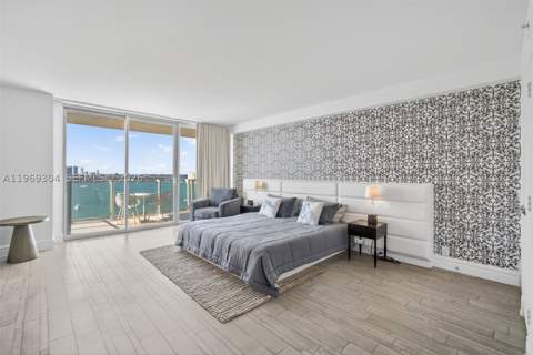1100 West Ave 1522, Miami Beach FL - photo 7 of 24