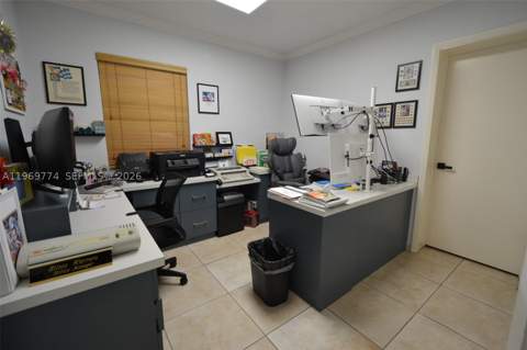 890 E 38th St, Hialeah FL - photo 13 of 32