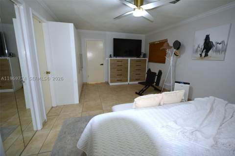 890 E 38th St, Hialeah FL - photo 17 of 32
