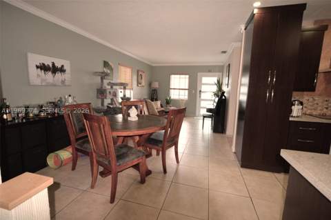 890 E 38th St, Hialeah FL - photo 6 of 32