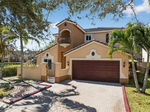5 bedroom SingleFamilyResidence at 426 NE 20th Ave, C & F Subdivision, Homestead — photo 2