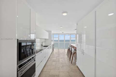 600 Grapetree Dr 11BN, Key Biscayne FL - photo 13 of 45