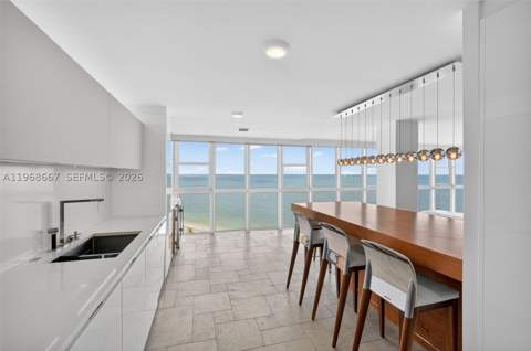 600 Grapetree Dr 11BN, Key Biscayne FL - photo 15 of 45
