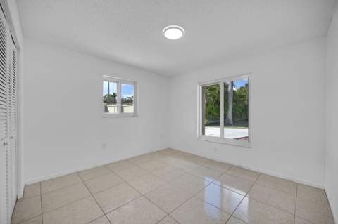 10321 SW 116th Avenue, Miami FL - photo 12 of 61