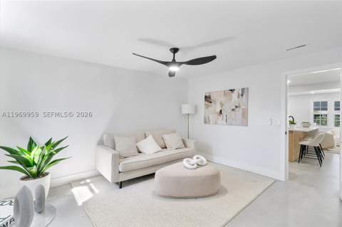 560 NE 110th Ter, Miami FL - photo 23 of 49