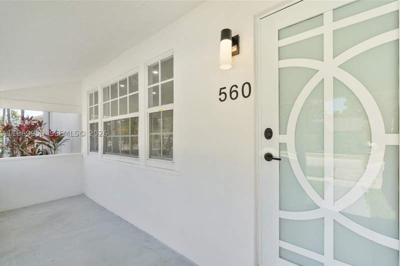 3 bedroom SingleFamilyResidence at 560 NE 110th Ter, Howmar Park 1st Addn, Miami — photo 4