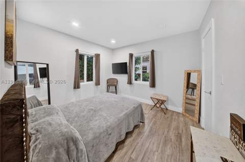 231 NW 44th St, Miami FL - photo 17 of 39