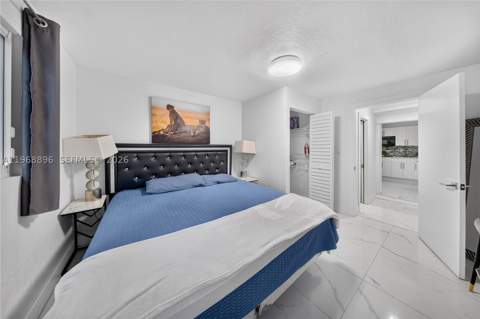 231 NW 44th St, Miami FL - photo 20 of 39