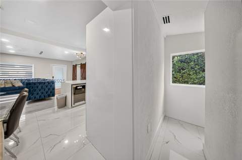 231 NW 44th St, Miami FL - photo 23 of 39