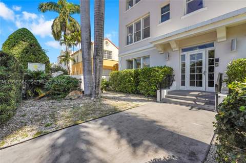 1027 Pennsylvania Ave 103, Miami Beach FL - photo 21 of 30