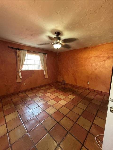 9261 SW 68th Street, Miami FL - photo 8 of 24