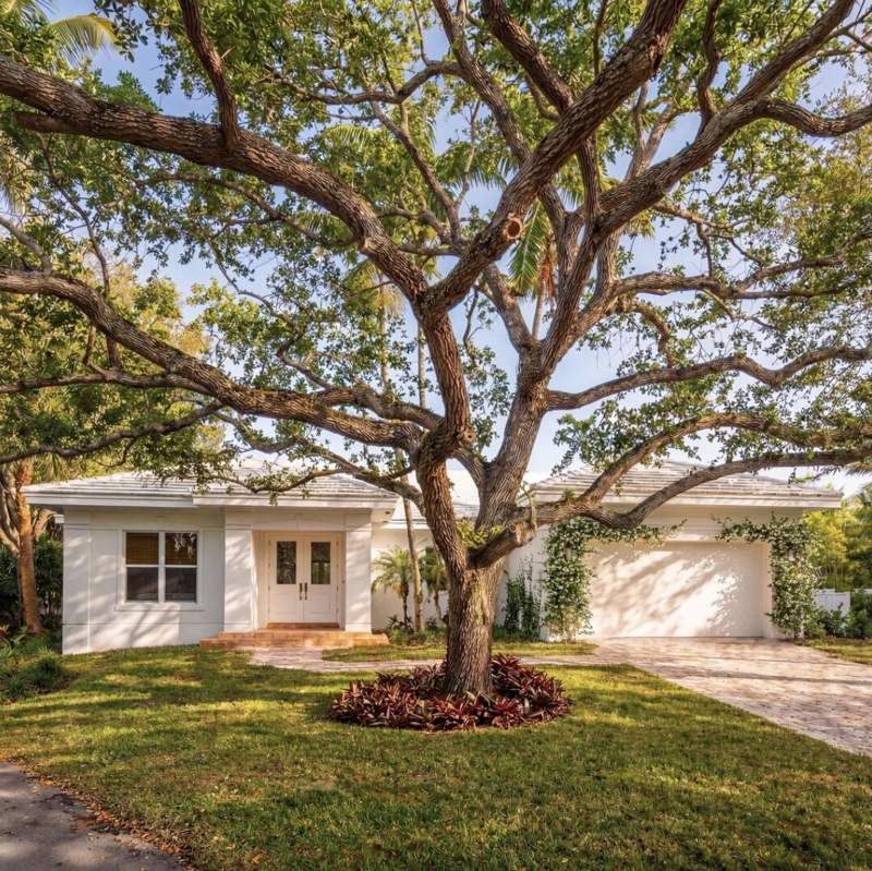 4 bedroom SingleFamilyResidence at 6371 SW 87th Terrace, Silvercreek, Pinecrest — photo 5