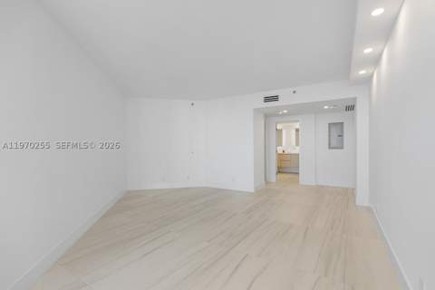 3000 Island Blvd 2504, Aventura FL - photo 24 of 38