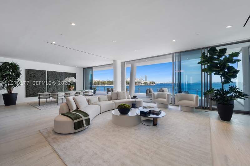 4 bedroom Condominium at 5 Grove Isle Drive M204, Vita Grove Isle, Coconut Grove — photo 4