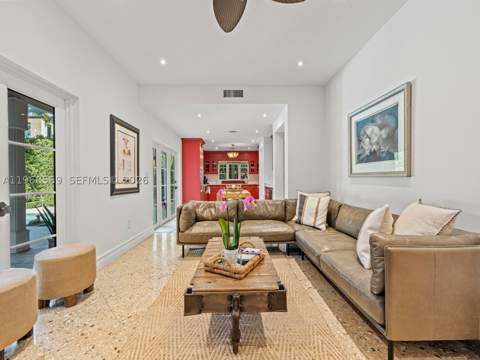 7218 SW 54th court, Miami FL - photo 17 of 47