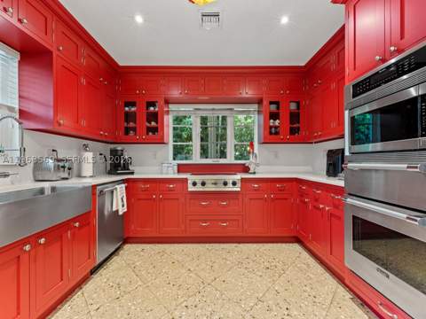 7218 SW 54th court, Miami FL - photo 23 of 47