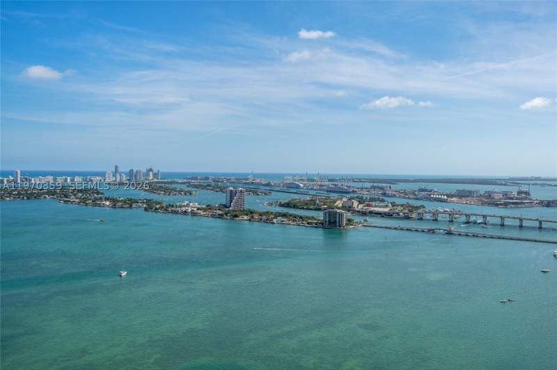 2 bedroom Condominium at 700 NE 24th Street 4306 S, Aria Reserve Miami, Miami — photo 3