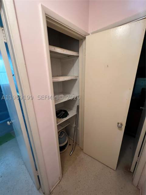 812 Columbus Blvd, Coral Gables FL - photo 9 of 19