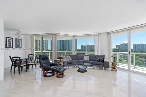 16400 Collins Ave 744, Sunny Isles Beach FL - photo 12 of 36