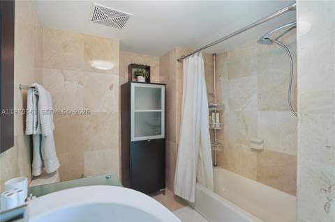 2101 Brickell Ave 1812, Miami FL - photo 22 of 58