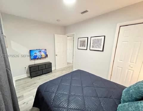 3050 NW 52nd St, Miami FL - photo 10 of 17