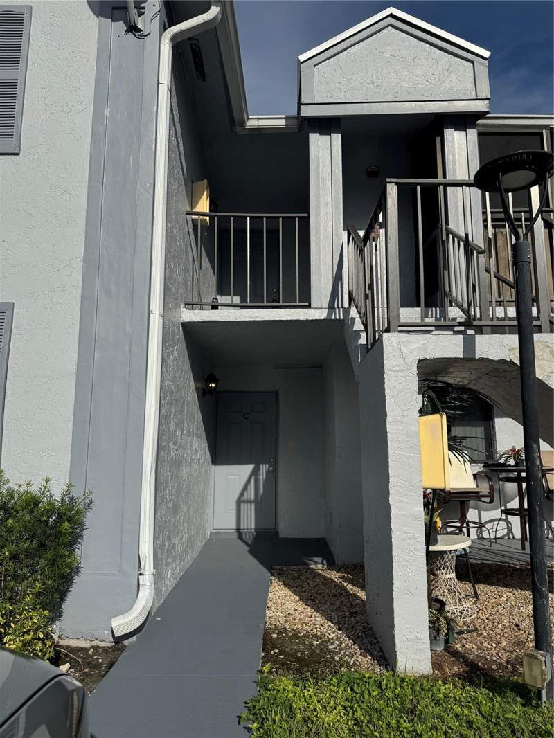 2 bedroom Condominium at 805 N Franklin Avenue 805C, Lakeshore Condo, Homestead — photo 4