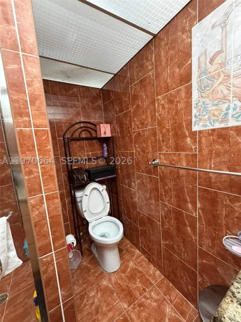10090 NW 80th Ct 1206, Hialeah Gardens FL - photo 15 of 24