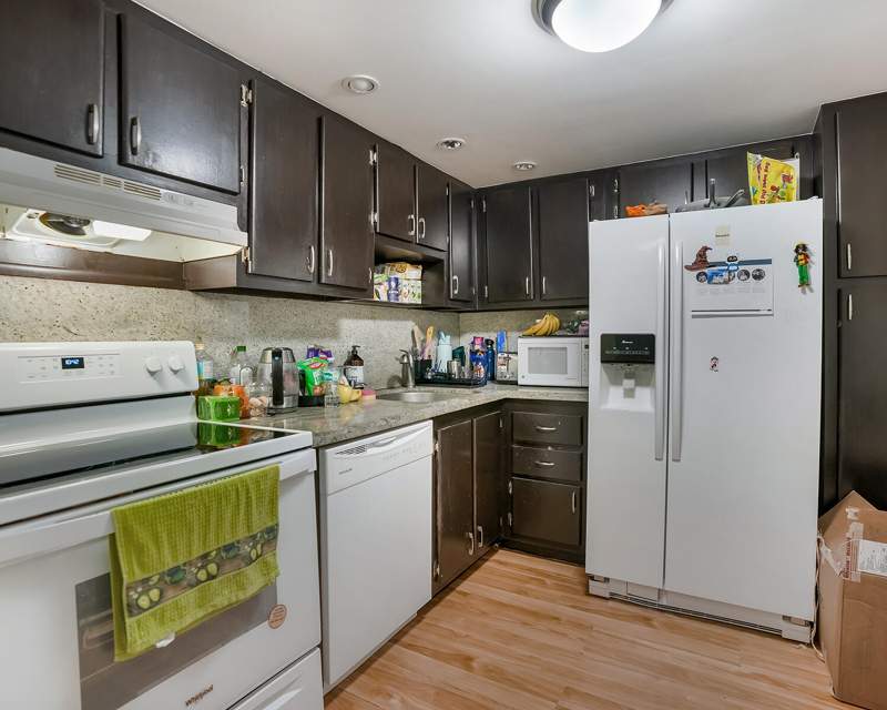 2 bedroom Condominium at 20379 W Country Club Drive 332, Coronado Condominiums III, Aventura — photo 3