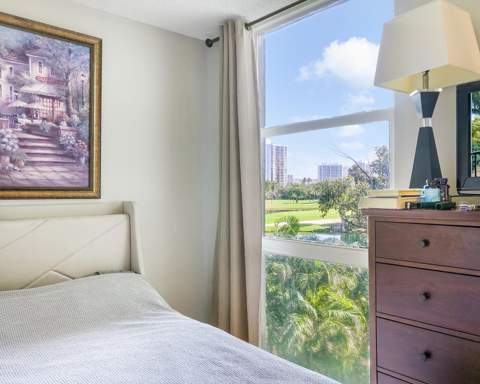 20379 W Country Club Drive 332, Aventura FL - photo 6 of 36