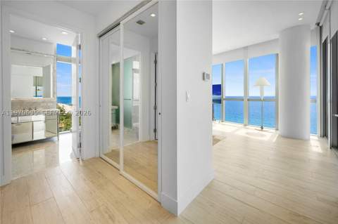 17475 Collins Ave 1201, Sunny Isles Beach FL - photo 19 of 31