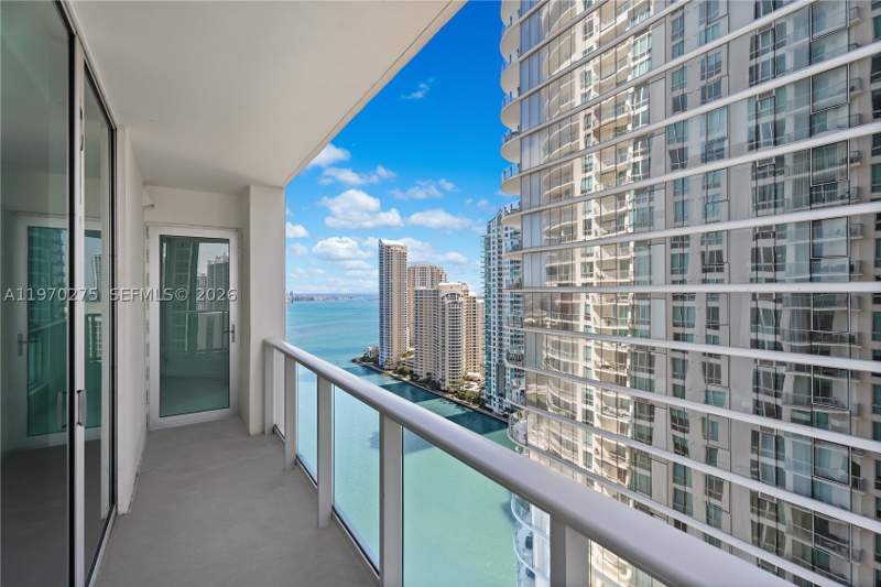 2 bedroom Condominium at 300 S Biscayne Blvd T-2602, Met 1 Condo, Miami — photo 2
