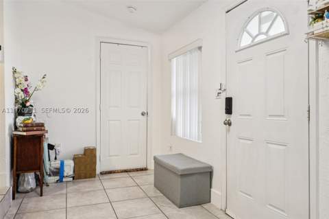 6402 NW 8th Ave, Miami FL - photo 7 of 29