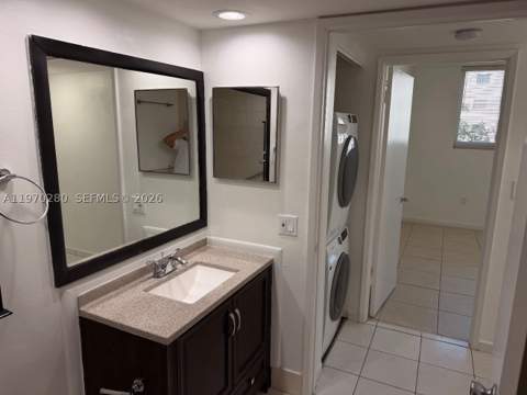 8050 NW 8th St 1307, Miami FL - photo 10 of 18