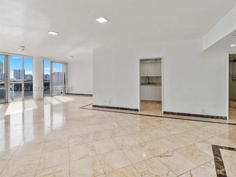 900 Bay Dr 1012, Miami Beach FL - photo 11 of 50