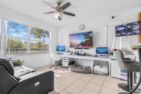 3736 NE 9 Ct, Homestead FL - photo 10 of 25