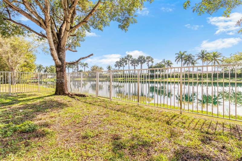 3 bedroom SingleFamilyResidence at 3736 NE 9 Ct, Portofino Pointe, Homestead — photo 4