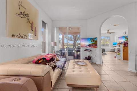 3736 NE 9 Ct, Homestead FL - photo 9 of 25