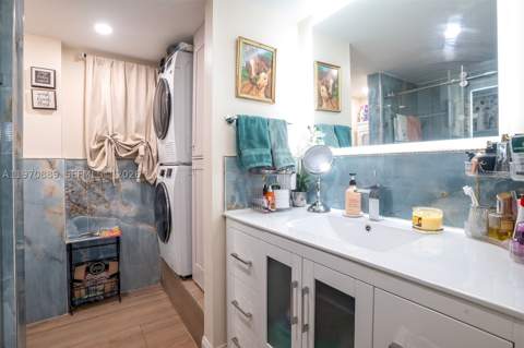 16450 Miami Dr 503, North Miami Beach FL - photo 13 of 31