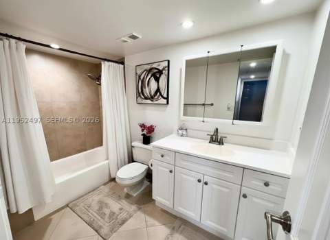 2401 Collins Ave 509, Miami Beach FL - photo 12 of 23