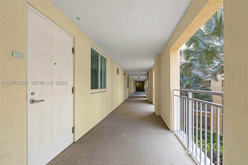 2 bedroom Condominium at 7275 SW 90th Way 404, Downtown Dadeland Condo N, Miami — photo 4
