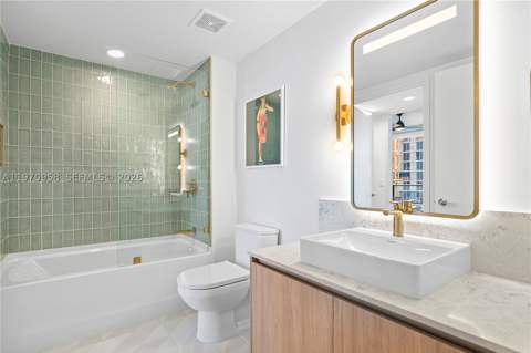 159 NE 6th St 2707, Miami FL - photo 12 of 31