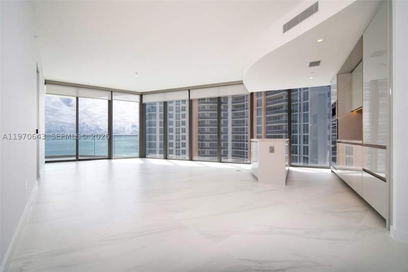 2 bedroom Condominium at 18975 Collins Ave 1604, 18975 Collins Condo, Sunny Isles Beach — photo 2