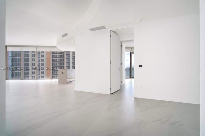 2 bedroom Condominium at 18975 Collins Ave 1604, 18975 Collins Condo, Sunny Isles Beach — photo 4