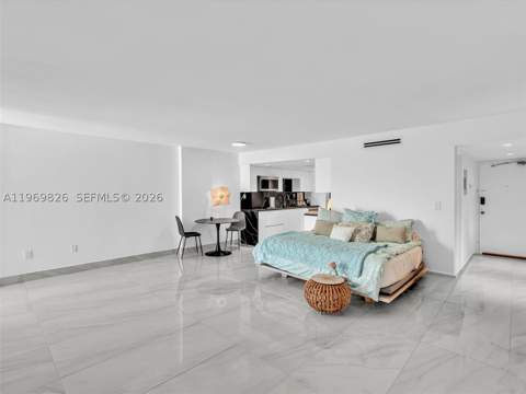 401 Ocean Dr 1007, Miami Beach FL - photo 14 of 33