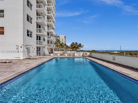 401 Ocean Dr 1007, Miami Beach FL - photo 20 of 33