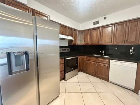 3400 NE 192nd St 1607, Aventura FL - photo 12 of 37